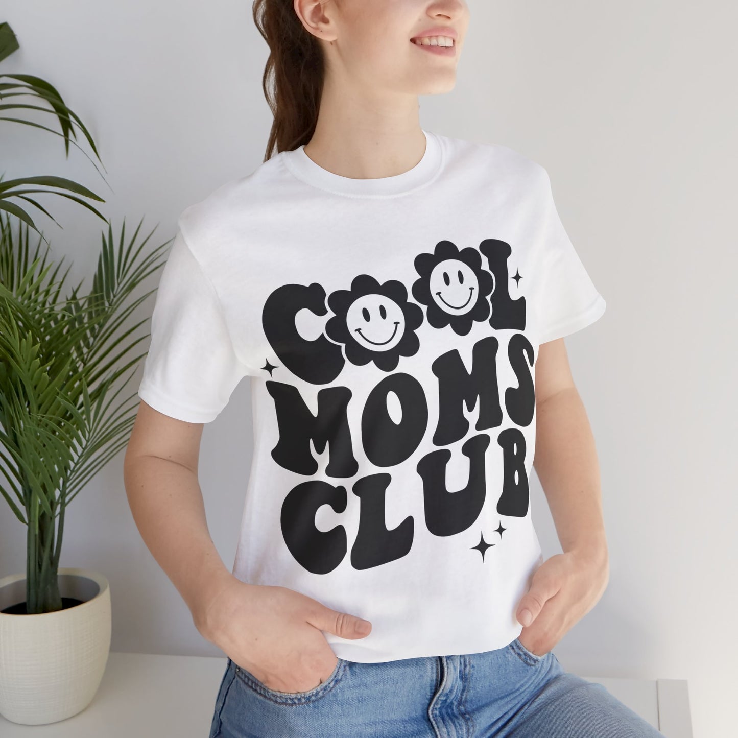 Cool Moms Club Tee