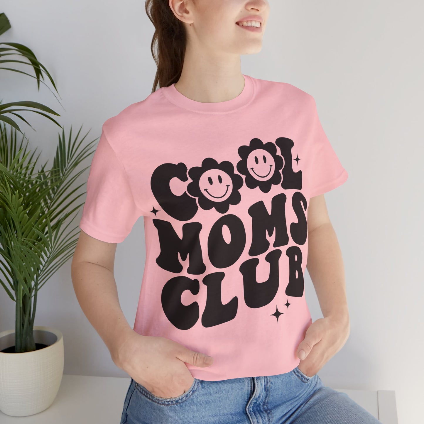 Cool Moms Club Tee